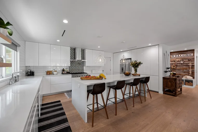 43370e_f3d823be3d9a4df2b7114ae820de4bec~mv2